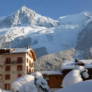 Hotel Aiguille Du Midi - & Restaurant